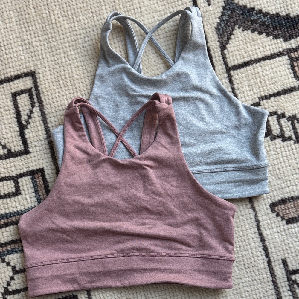 Vuori Cross-Back Sports Bras - Gray and Mauve